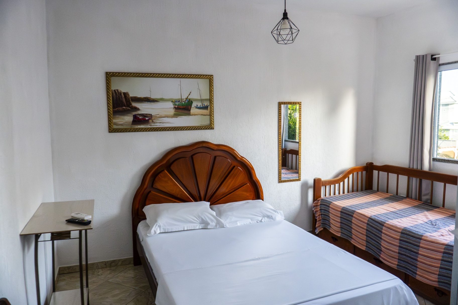 Quarto Estrela do Mar — cama de casal e auxiliar